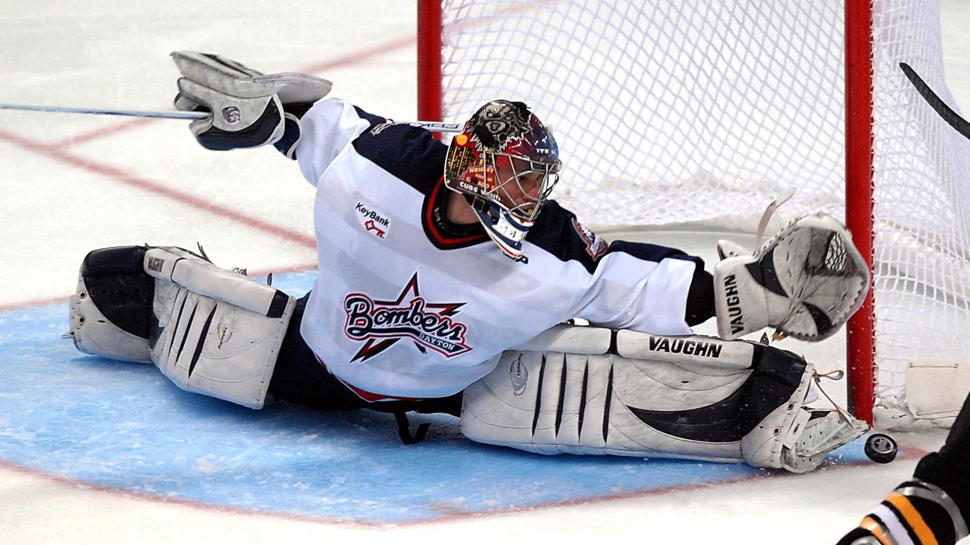 印度投球火力惊人，连续零封对手，印度踢球